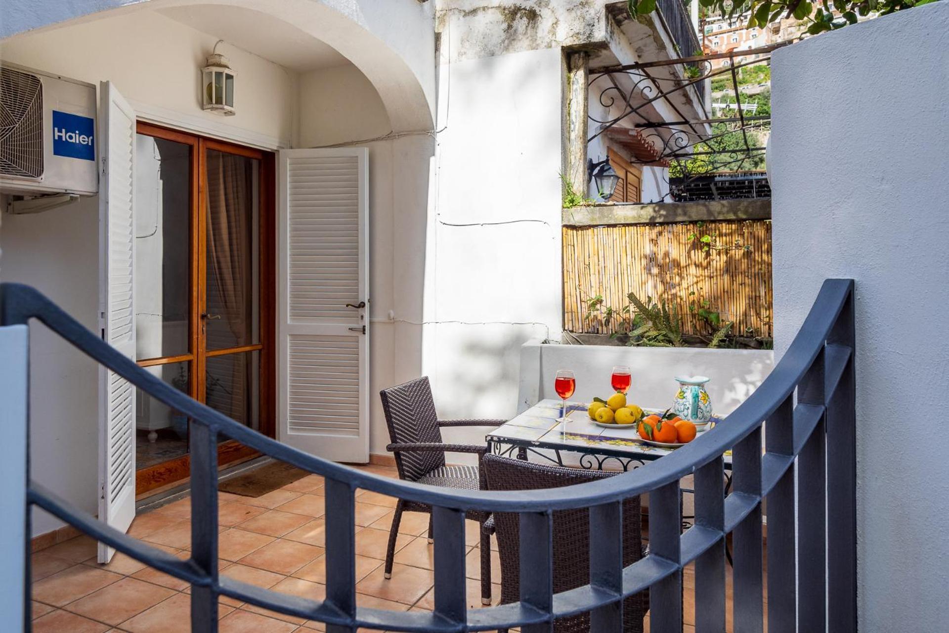 Casa Simona - Positano Center - 5 Min To The Beach المظهر الخارجي الصورة